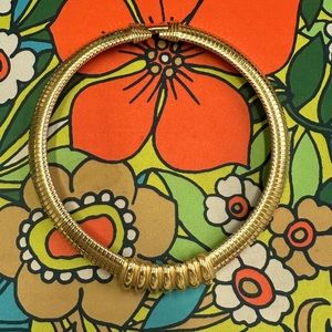 90’s vintage gold necklace